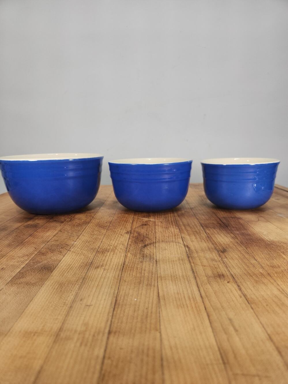 Vintage Oxford Ware Blue Nesting Mixing Bowls Set of 3 Universal Pottery USA
